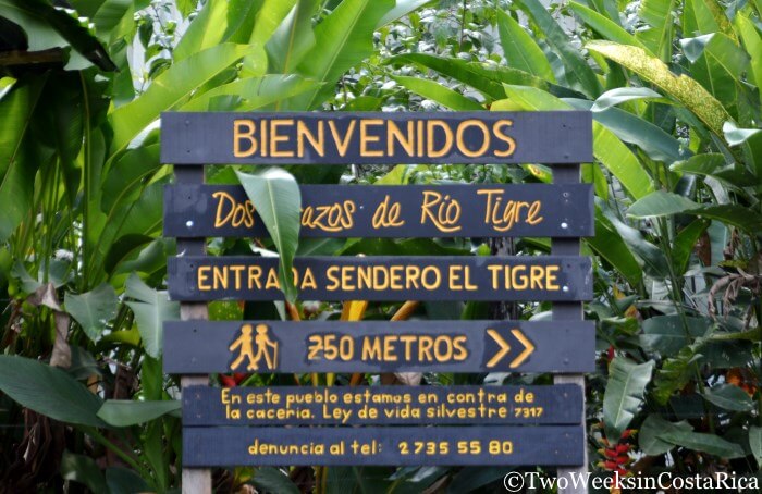 A sign for El Tigre Entrance of Corcovado National Park