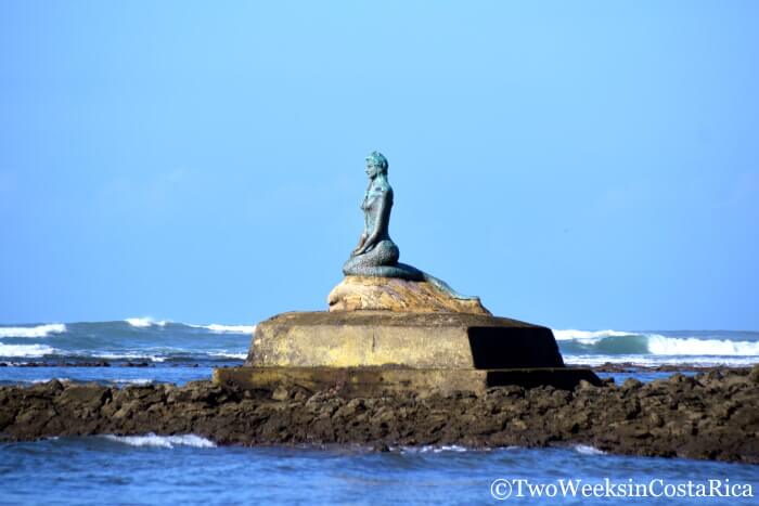 La Sirena, the Mermaid, at Esterillos Oeste