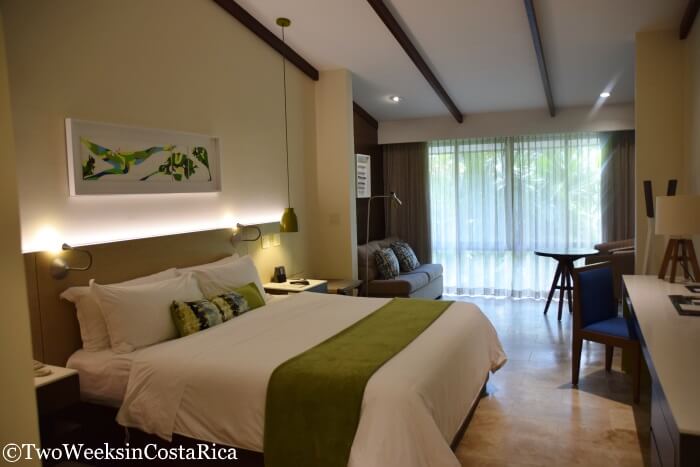 La Fortuna Hotel Guide - Tabacon Resort and Hot Springs