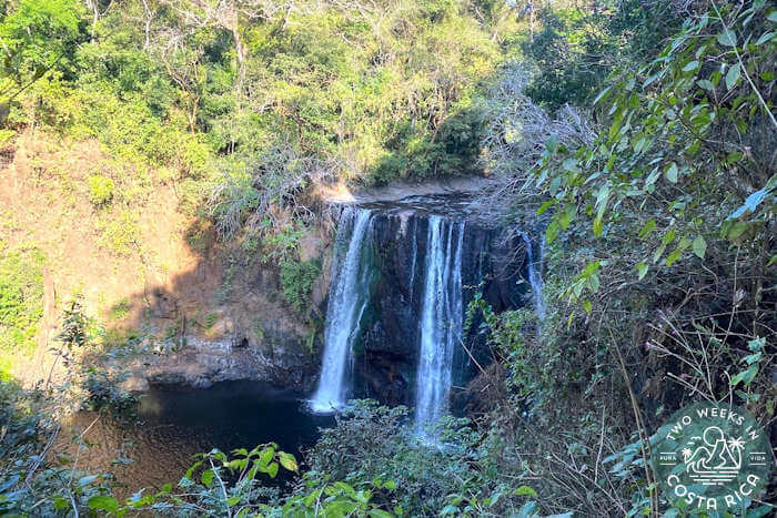 El Encanto Waterfall Esparza